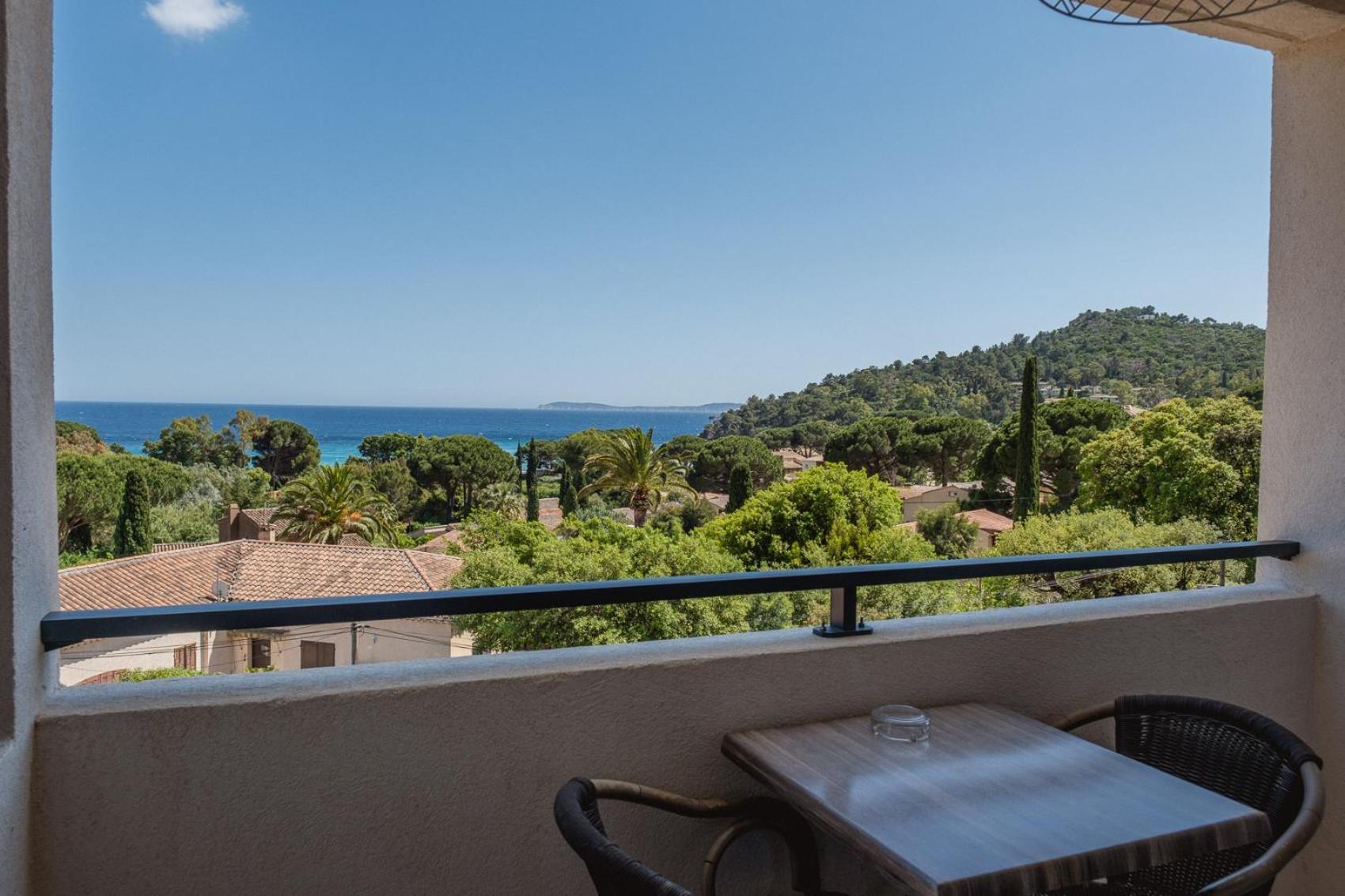 Hotel Beau Site Le Lavandou Buitenkant foto